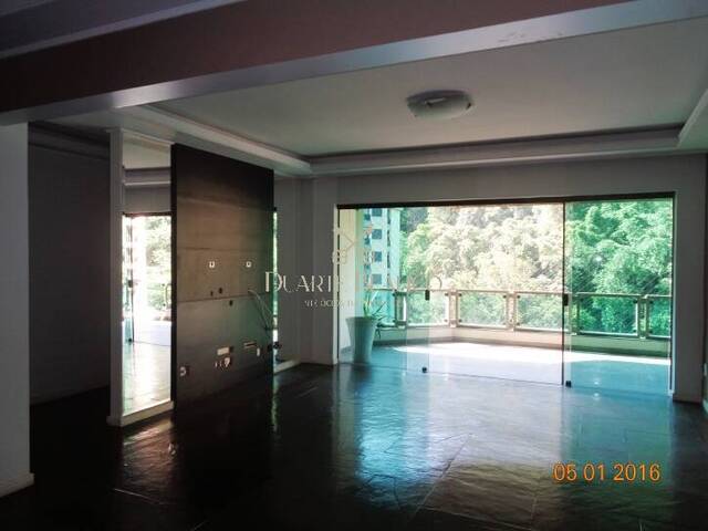 Apartamento para Venda em Guarujá - 3