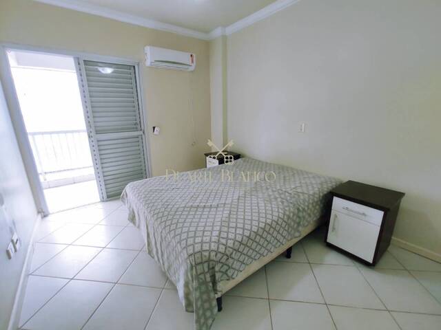 Apartamento para Venda em Guarujá - 4