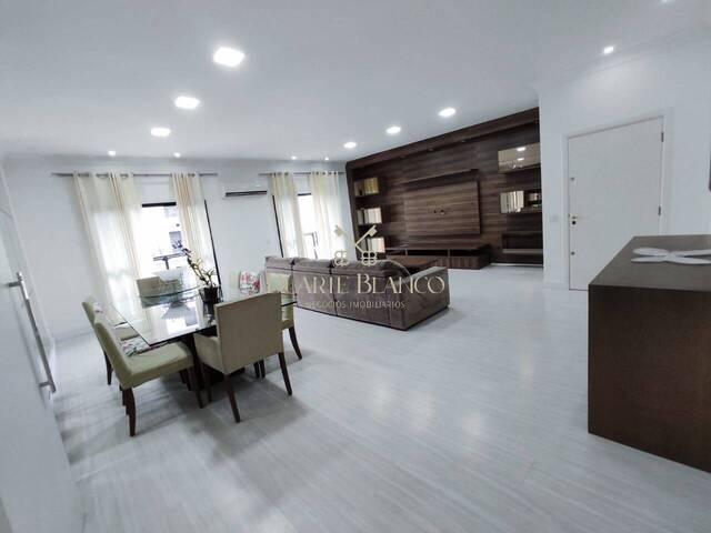 Apartamento para Venda em Guarujá - 2