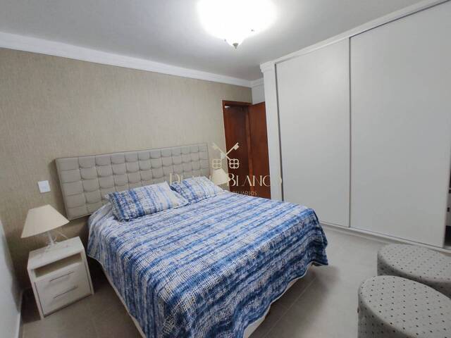 Apartamento para Venda em Guarujá - 4