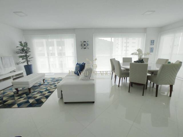 Apartamento para Venda em Guarujá - 5