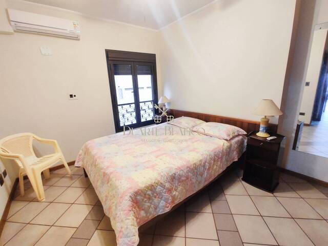 Apartamento para Venda em Guarujá - 4