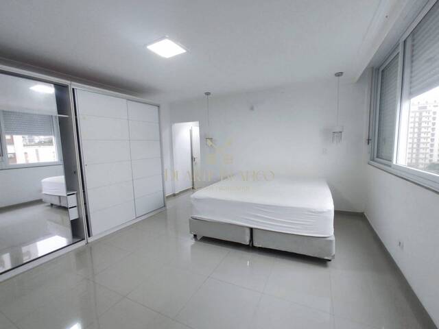 Apartamento para Venda em Guarujá - 5