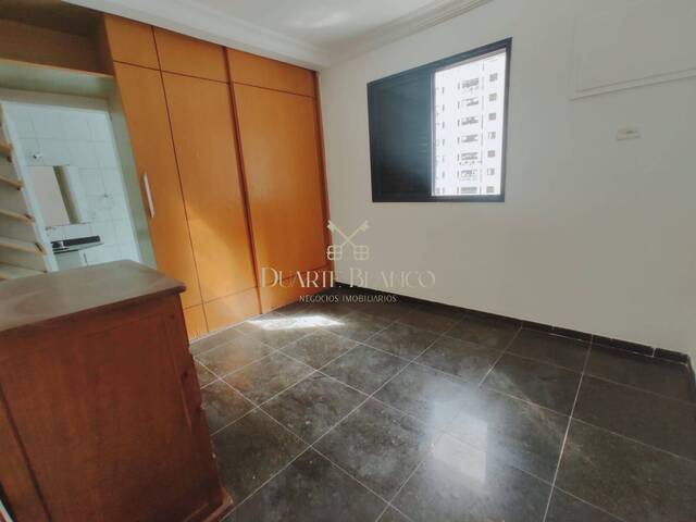 Apartamento para Venda em Guarujá - 5