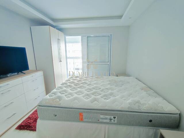 Apartamento para Venda em Guarujá - 5