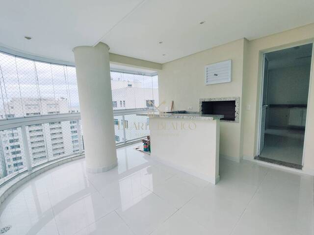Apartamento para Venda em Guarujá - 5