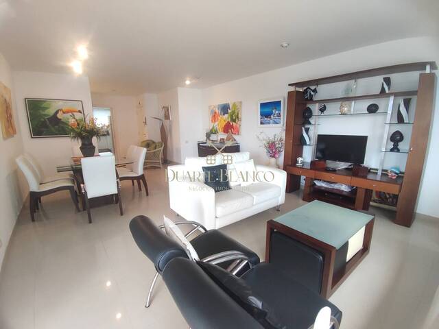 Apartamento para Venda em Guarujá - 2