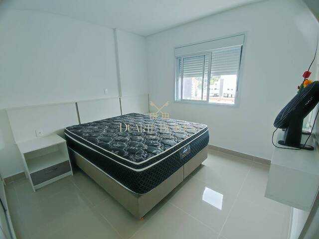 Apartamento para Venda em Guarujá - 4