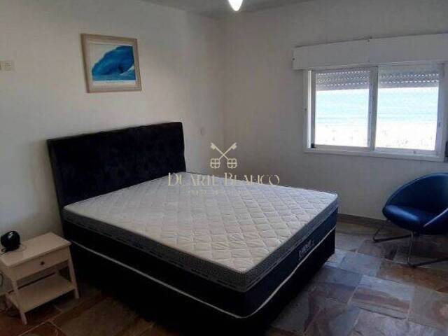 Apartamento para Venda em Guarujá - 4