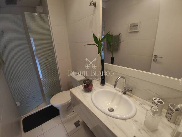 Apartamento para Venda em Guarujá - 4