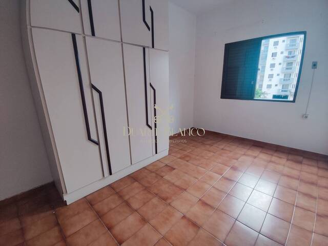 Apartamento para Venda em Guarujá - 5
