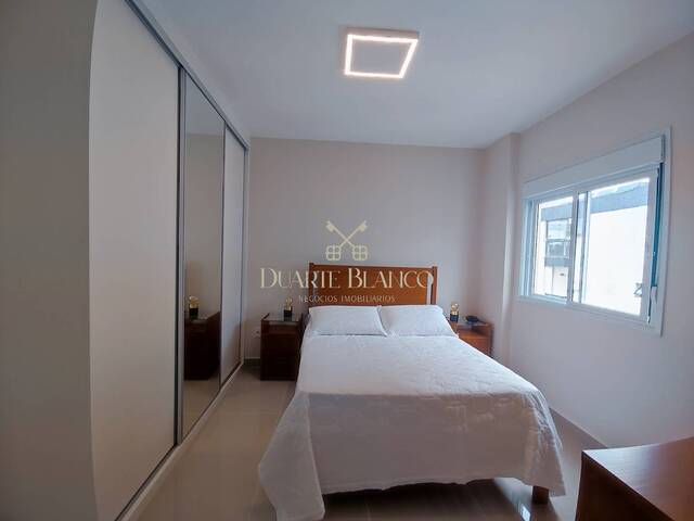Apartamento para Venda em Guarujá - 5