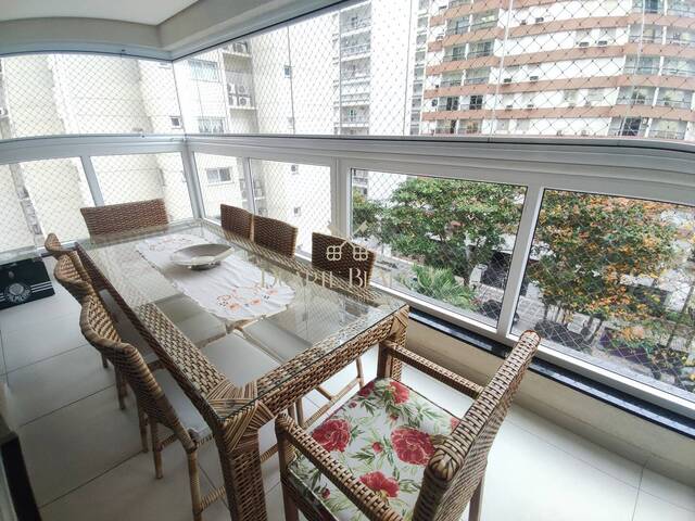 #MRD 4708 - Apartamento para Venda em Guarujá - SP