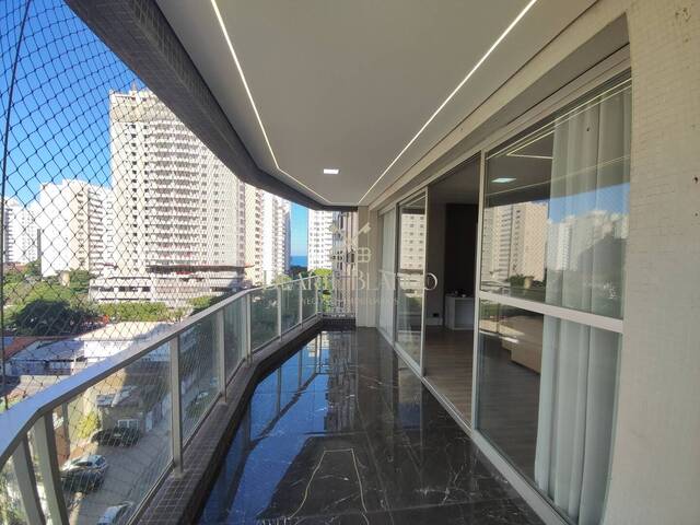 Apartamento para Venda em Guarujá - 2