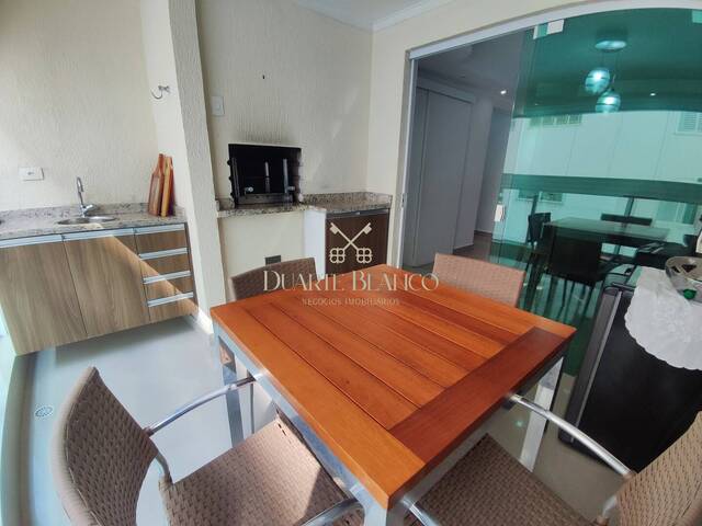 Apartamento para Venda em Guarujá - 2