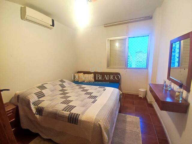 Apartamento para Venda em Guarujá - 5