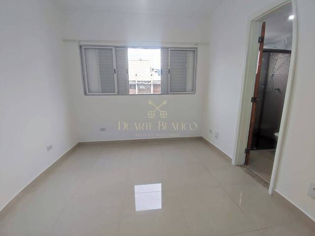 Apartamento para Venda em Guarujá - 4