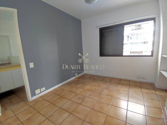 Apartamento para Venda em Guarujá - 2
