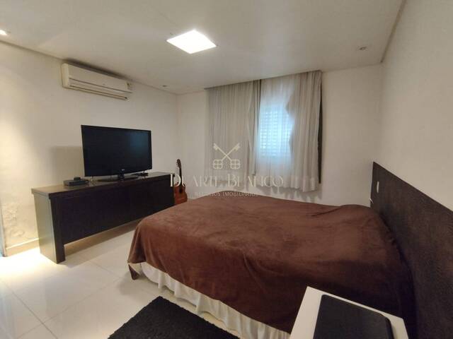 Casa para Venda em Guarujá - 4