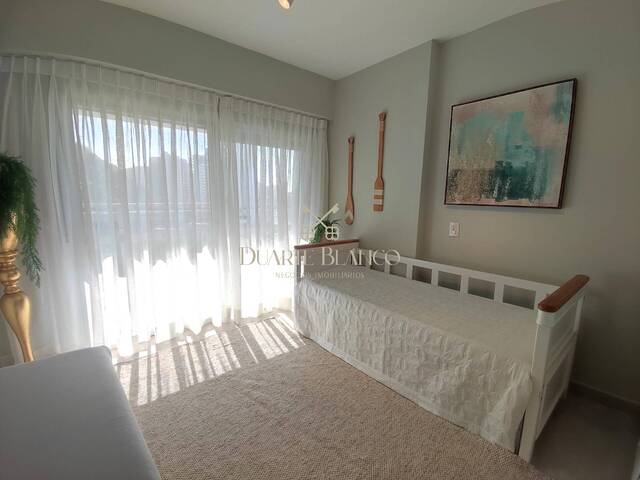 Apartamento para Venda em Guarujá - 4