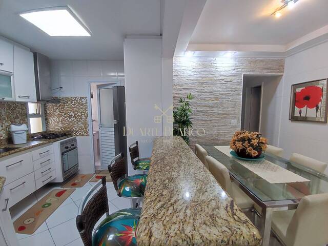 Apartamento para Venda em Guarujá - 4