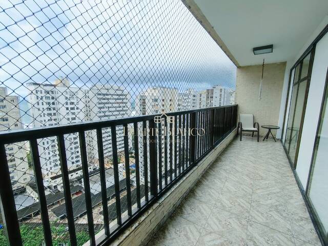 Apartamento para Venda em Guarujá - 2