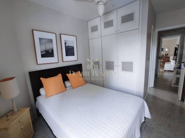 Apartamento para Venda em Guarujá - 4