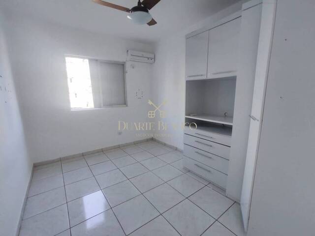 Apartamento para Venda em Guarujá - 5