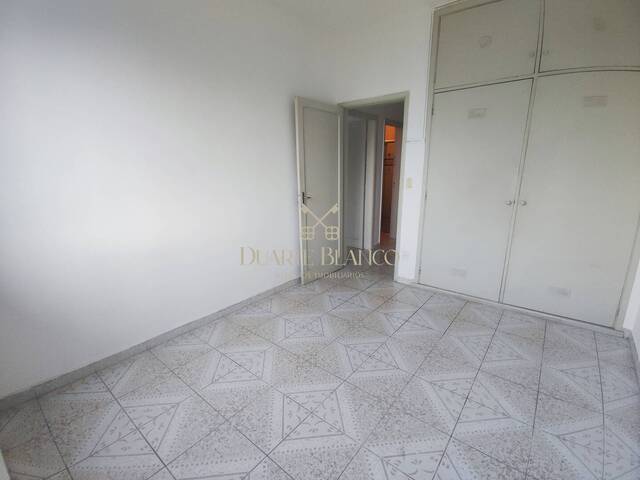 Apartamento para Venda em Guarujá - 5