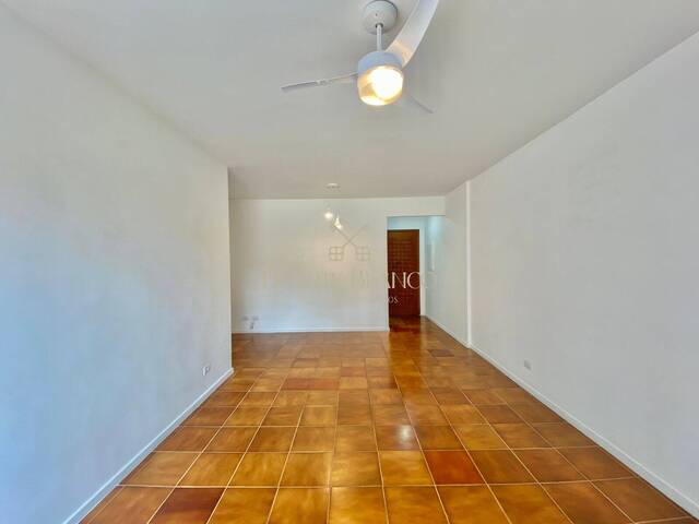#MRD 4769 - Apartamento para Venda em Guarujá - SP