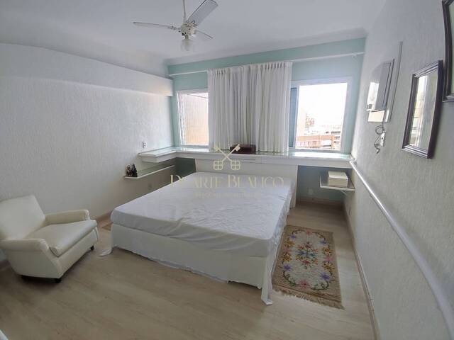Apartamento para Venda em Guarujá - 4